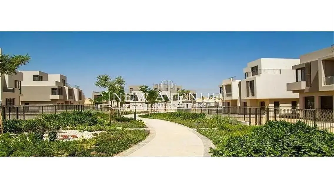 Twinhouse prime location bahary semi finished
