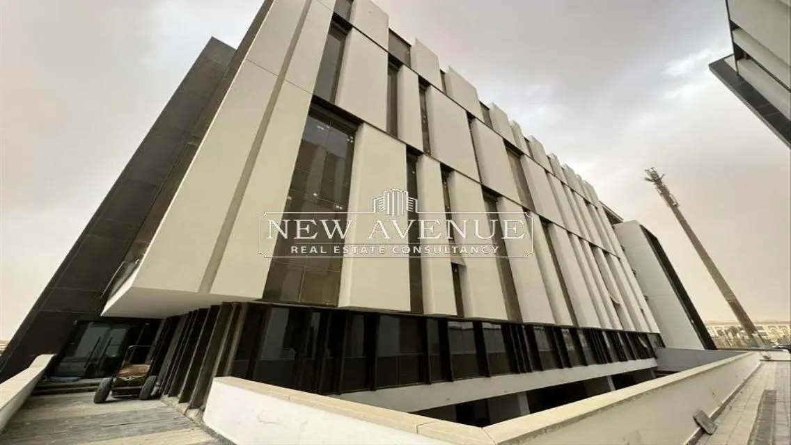 Fully Finished Office 65 Sq.m | rent |at Hyde Park
