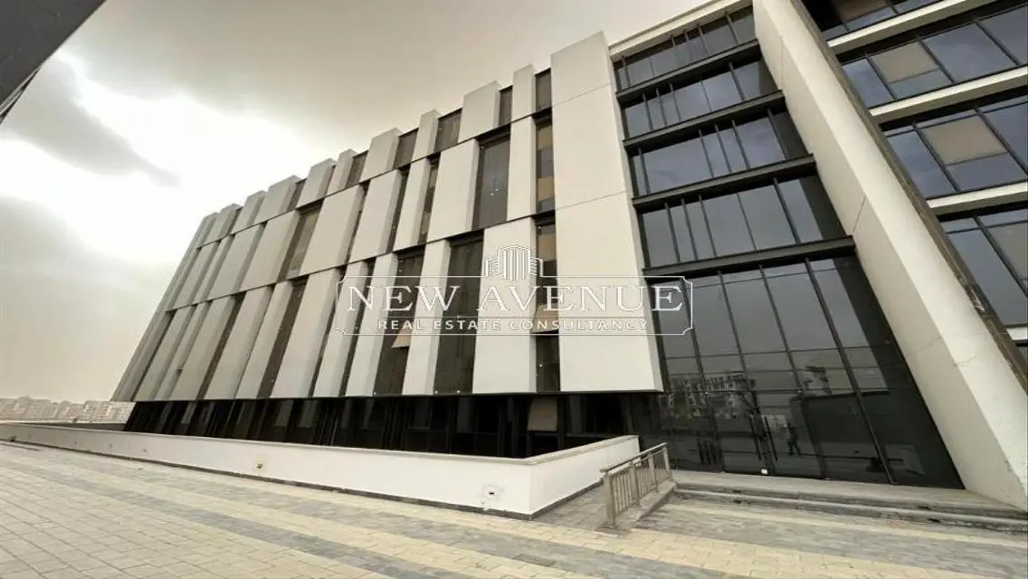 Fully Finished Office 65 Sq.m | rent |at Hyde Park