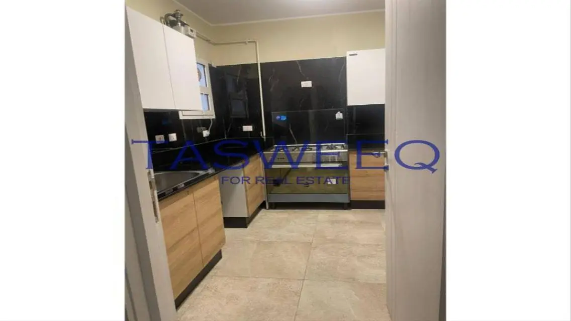 A beautiful ground with garden 158M. 2 bedrooms