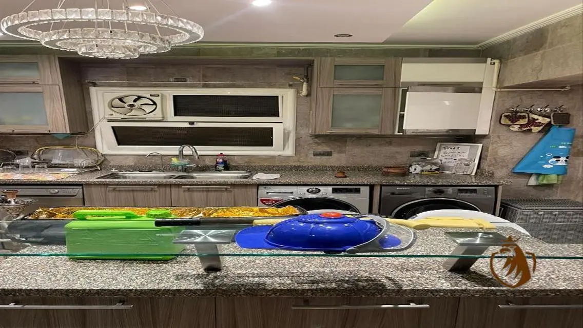 للبيـع 250 م بالـرحــاب 2 تشـطـيبـات خــاصـــة