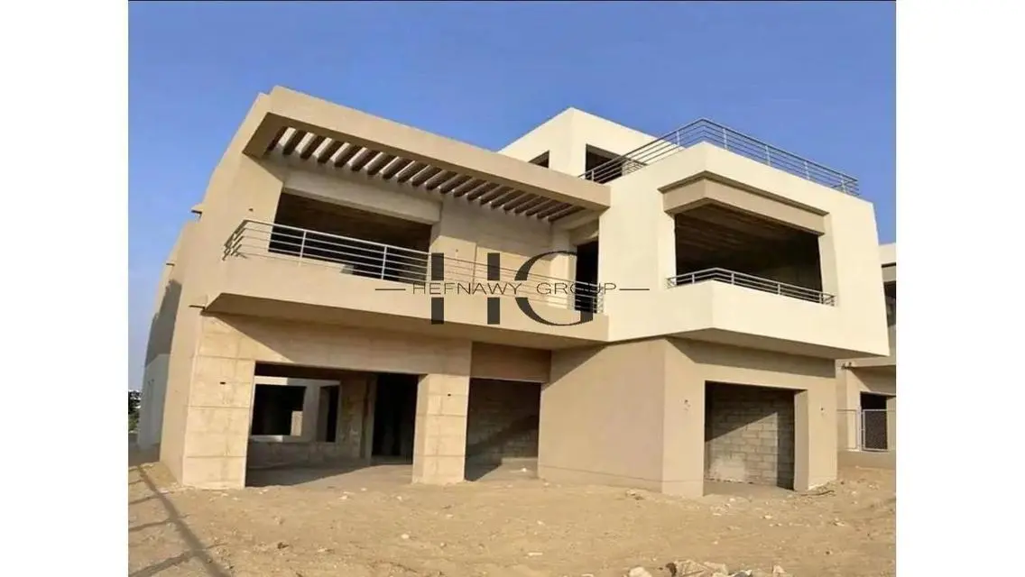 Standalone Under Market Price In The Crown