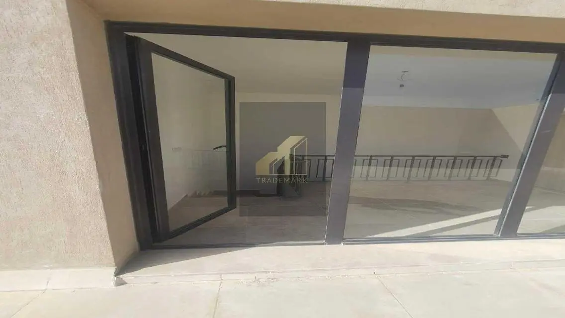 penthouse 175 m fully finished with ac/s low price