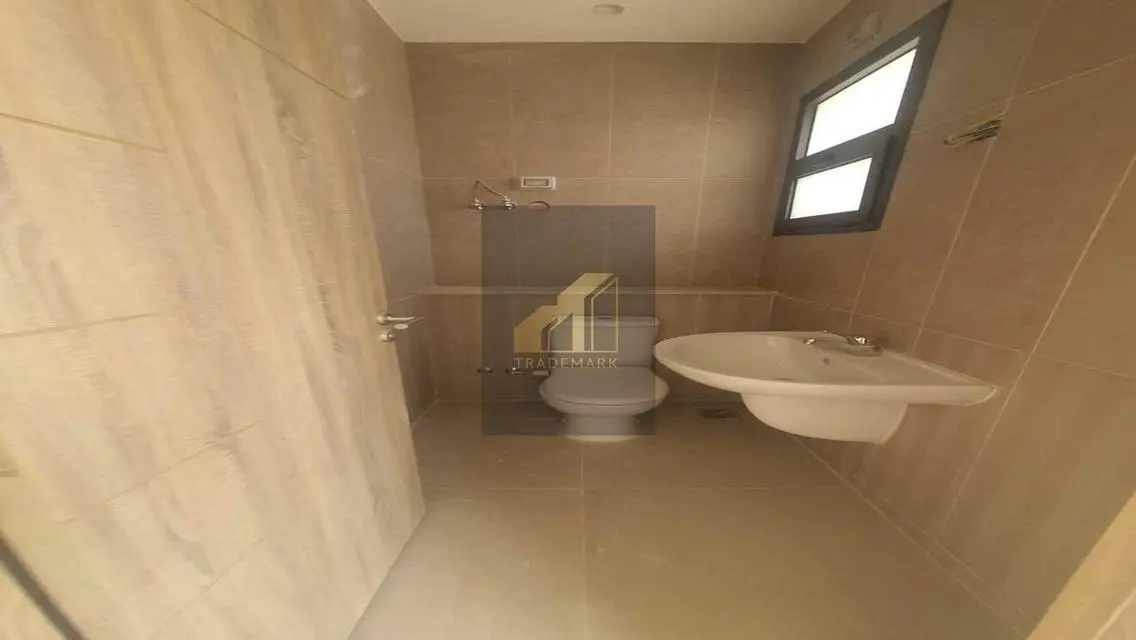 penthouse 175 m fully finished with ac/s low price