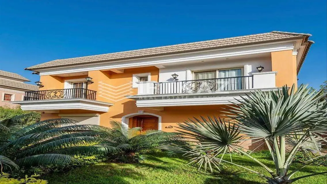 Ready to move Townhouse Resale Finished-Layan