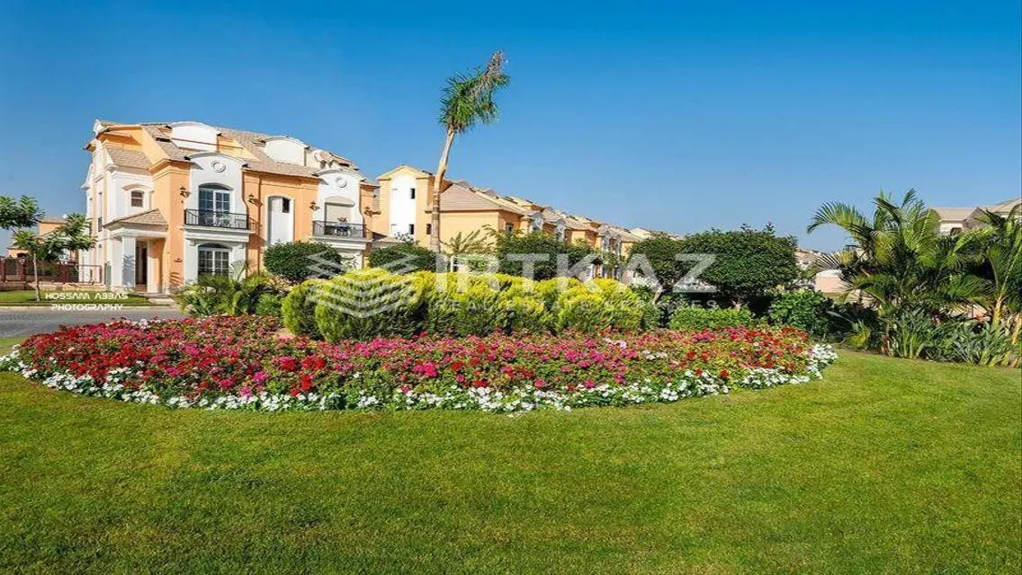 Ready to move Townhouse Resale Finished-Layan