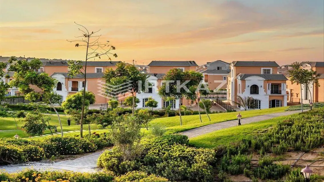 Ready to move Townhouse Resale Finished-Layan