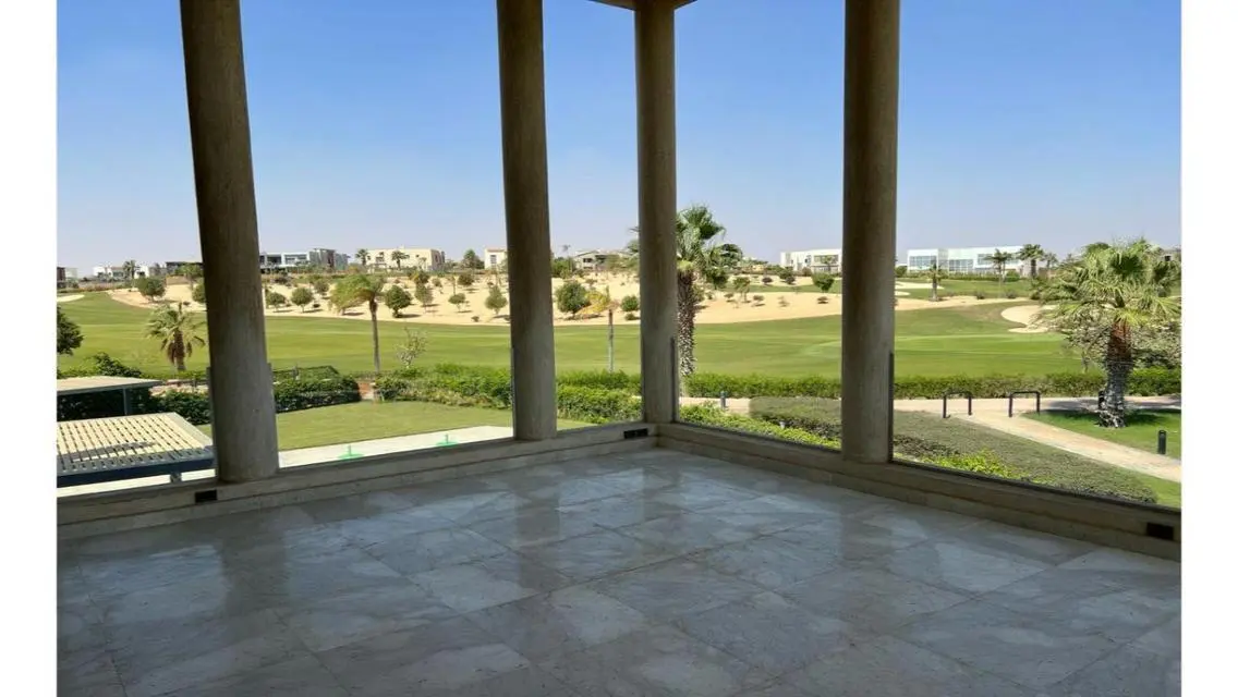 فيلا للايجار مفروشه فى اليجريا