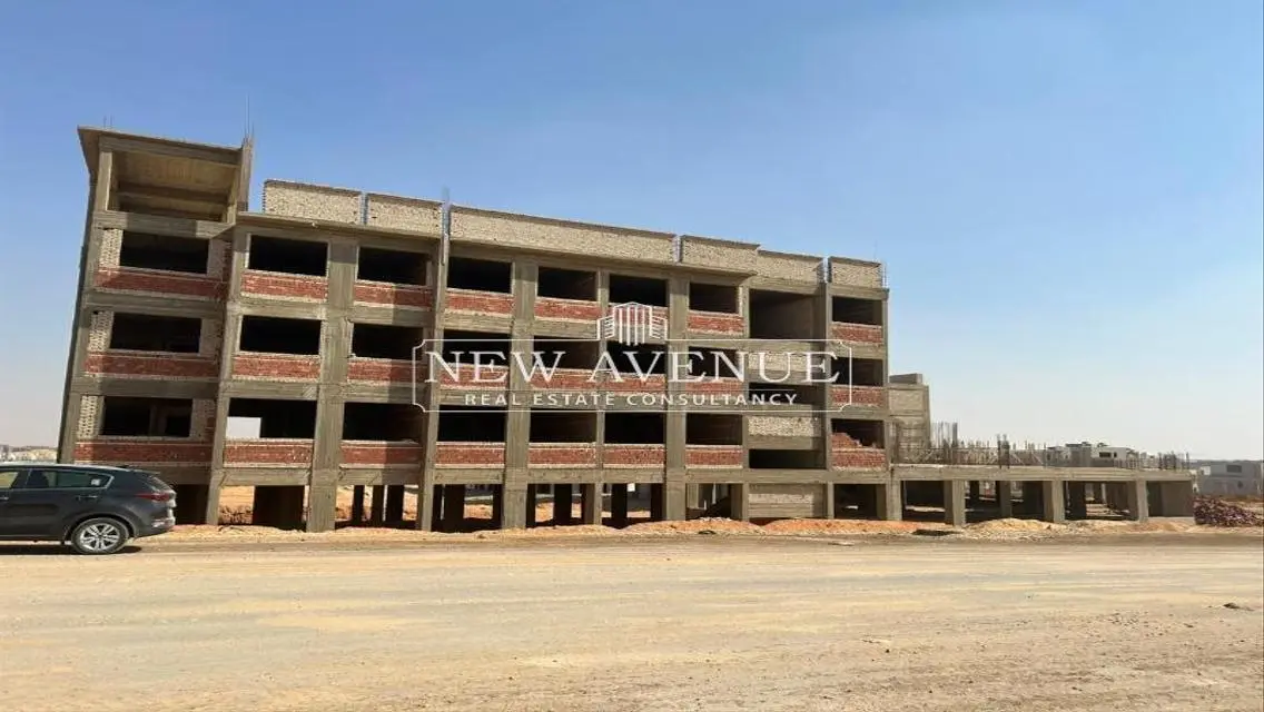 International School For sale at  R7 New Capital