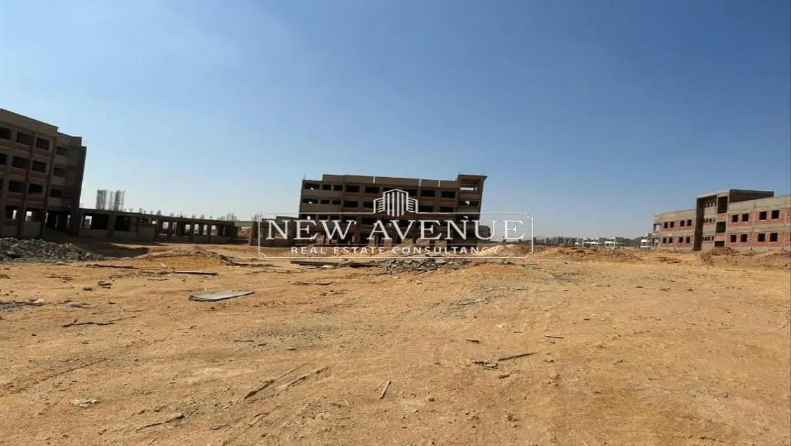 International School For sale at  R7 New Capital