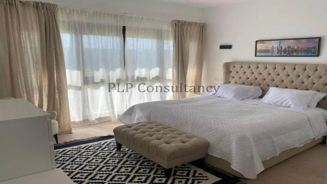 شاليه للبيع3 غ متشطب صف اول على البحر تلال تقسيط