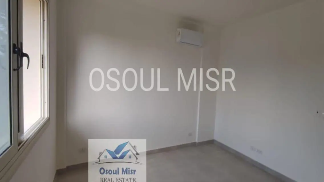 Villa for rent in Royal City Compound