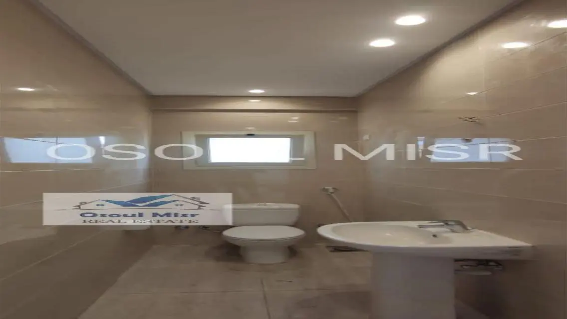 Villa for rent in Royal City Compound