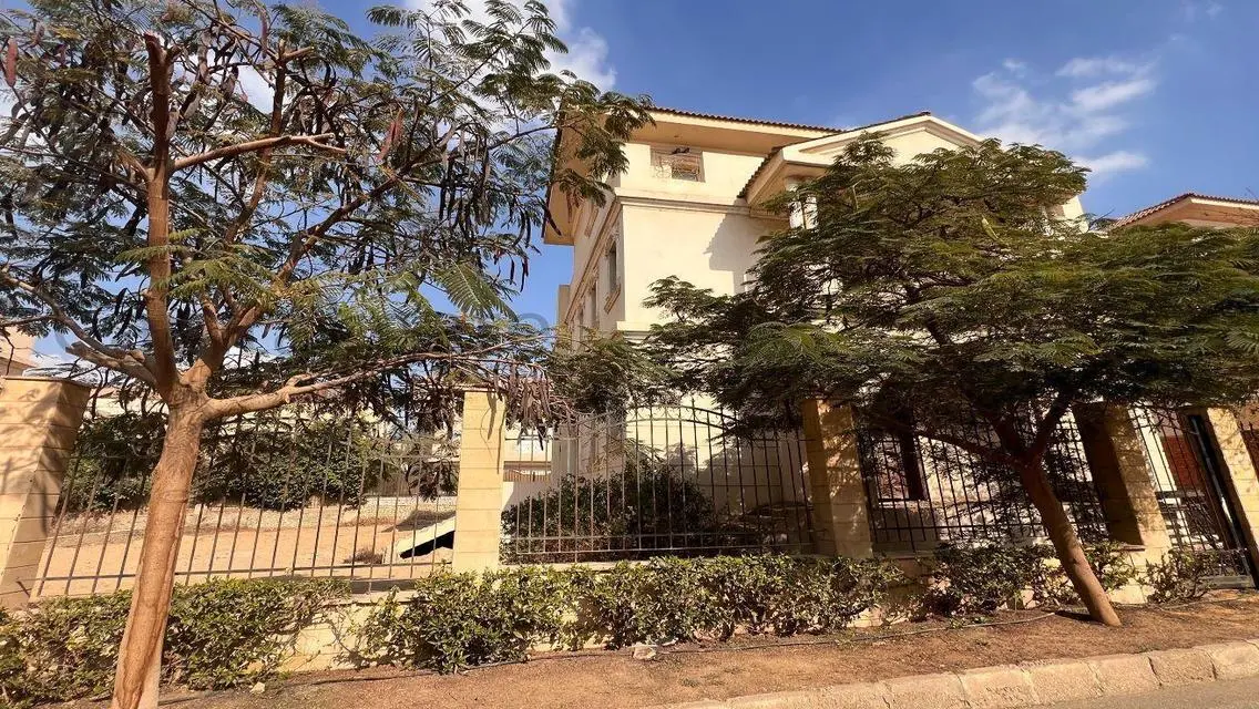 Standalone villa with opportunity&amp;hot price//Maxim