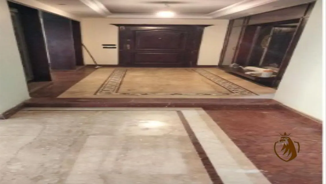 للـبيـــع 198م بحـديقــة 50 م بـالــرحــــــــاب