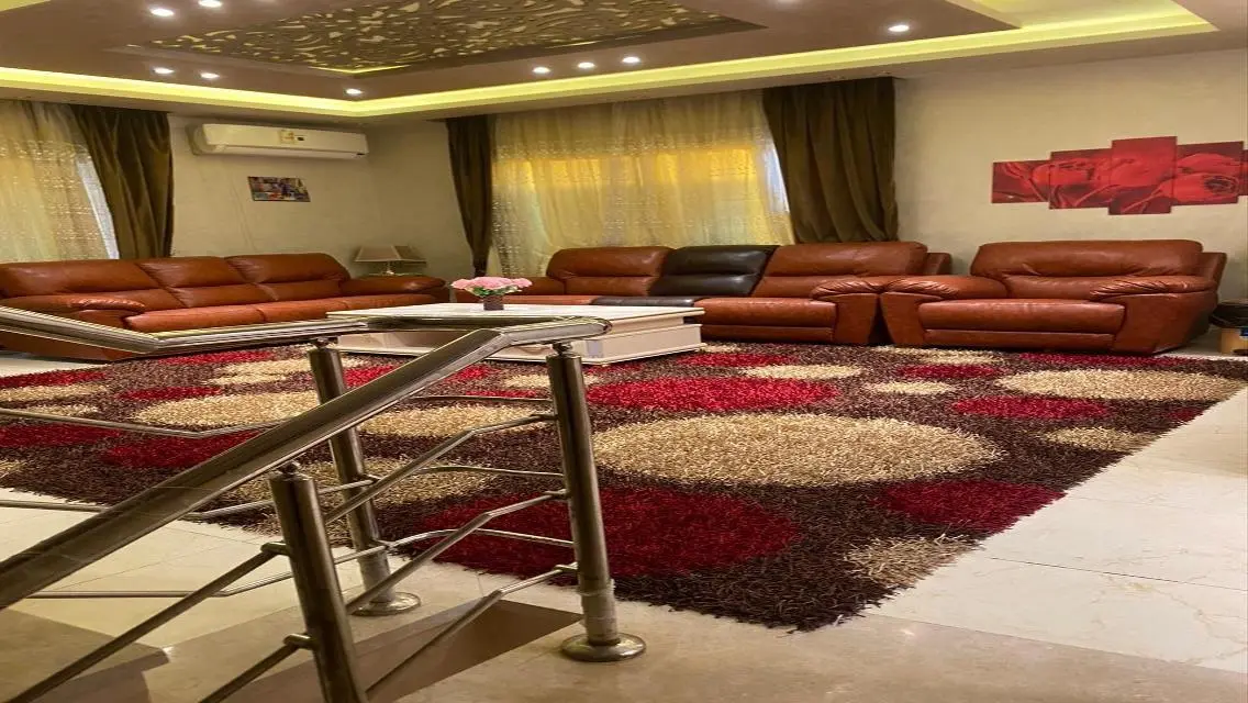 For sale villa in Grand Heights