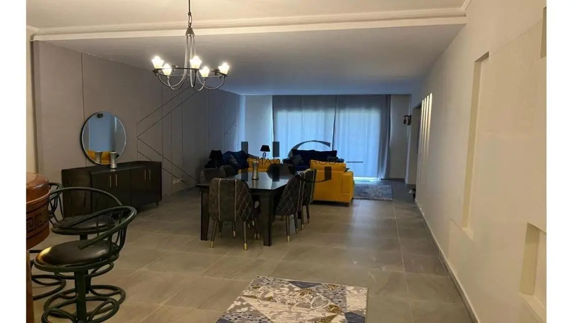 Reasonable Price Family House In The Crown