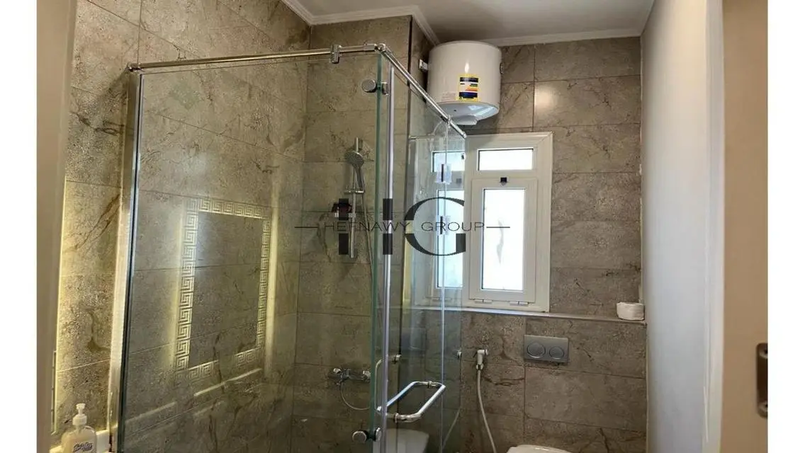 Reasonable Price Family House In The Crown