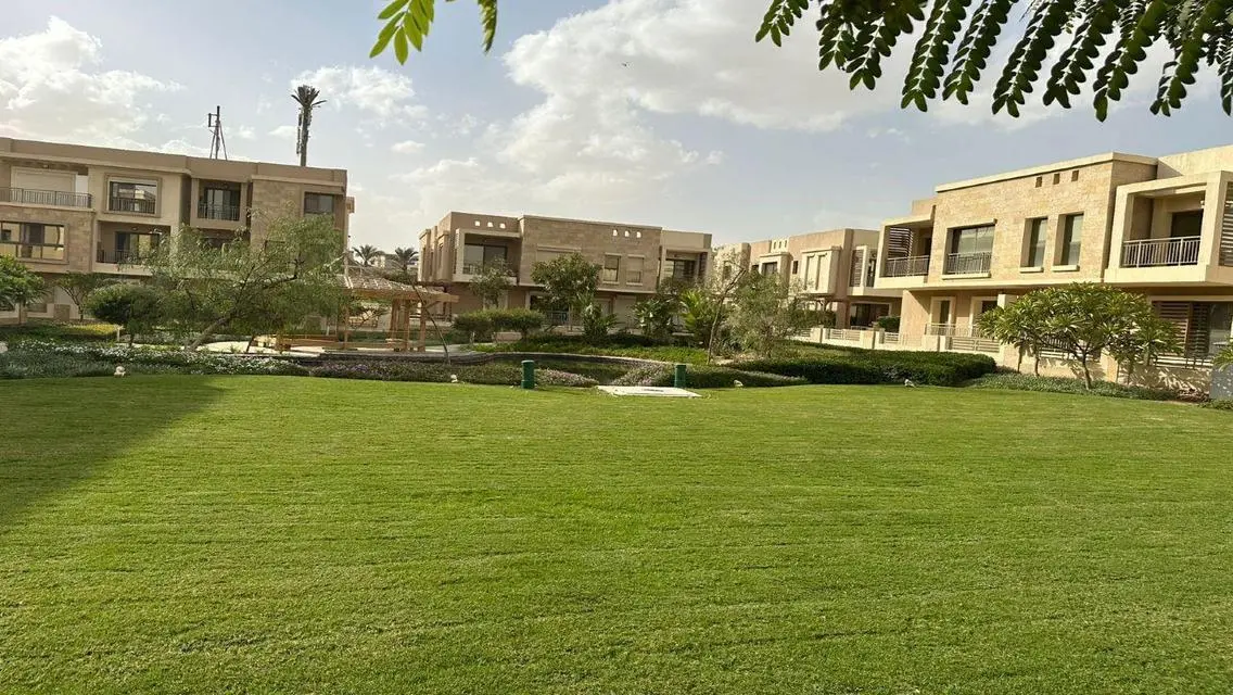 شقة غرفتين بـ تاج سيتى بالتقسيط على 12 سنة 0% مقدم