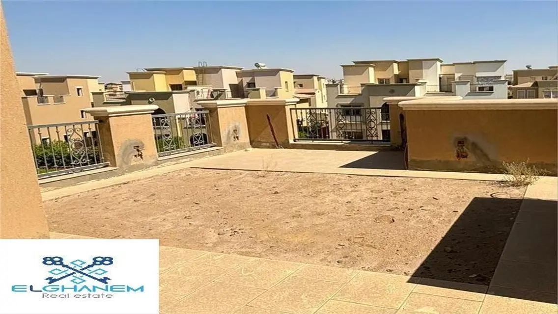For sale twin house in parcel 19