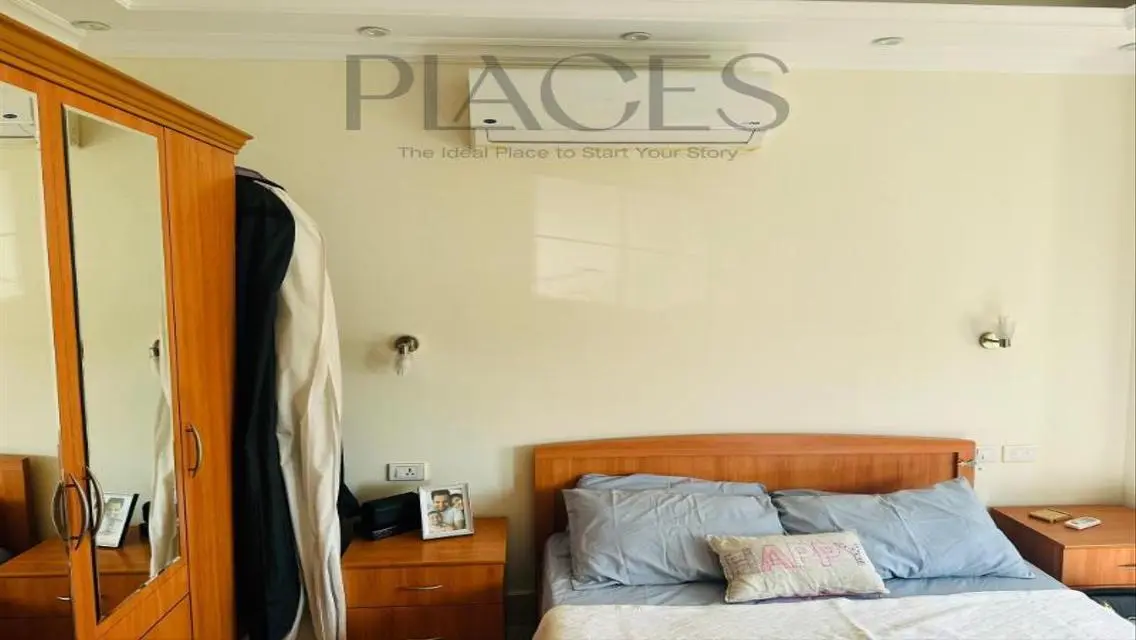 I Villa For Sale 287 M in Mountain View Hyde Park