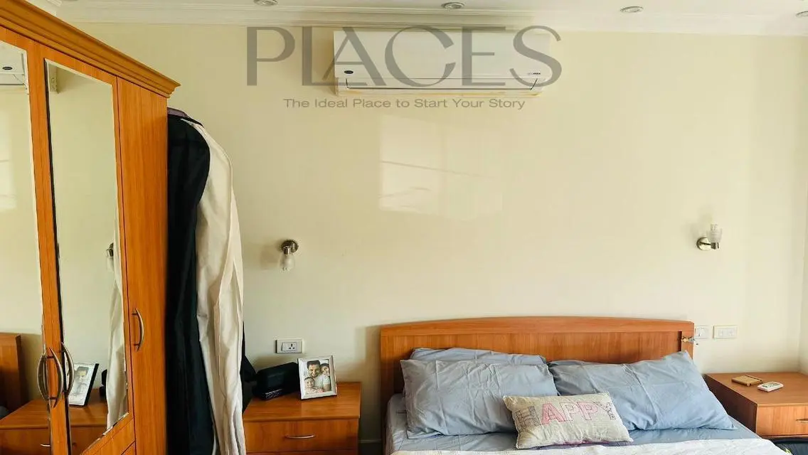 I Villa For Sale 287 M in Mountain View Hyde Park