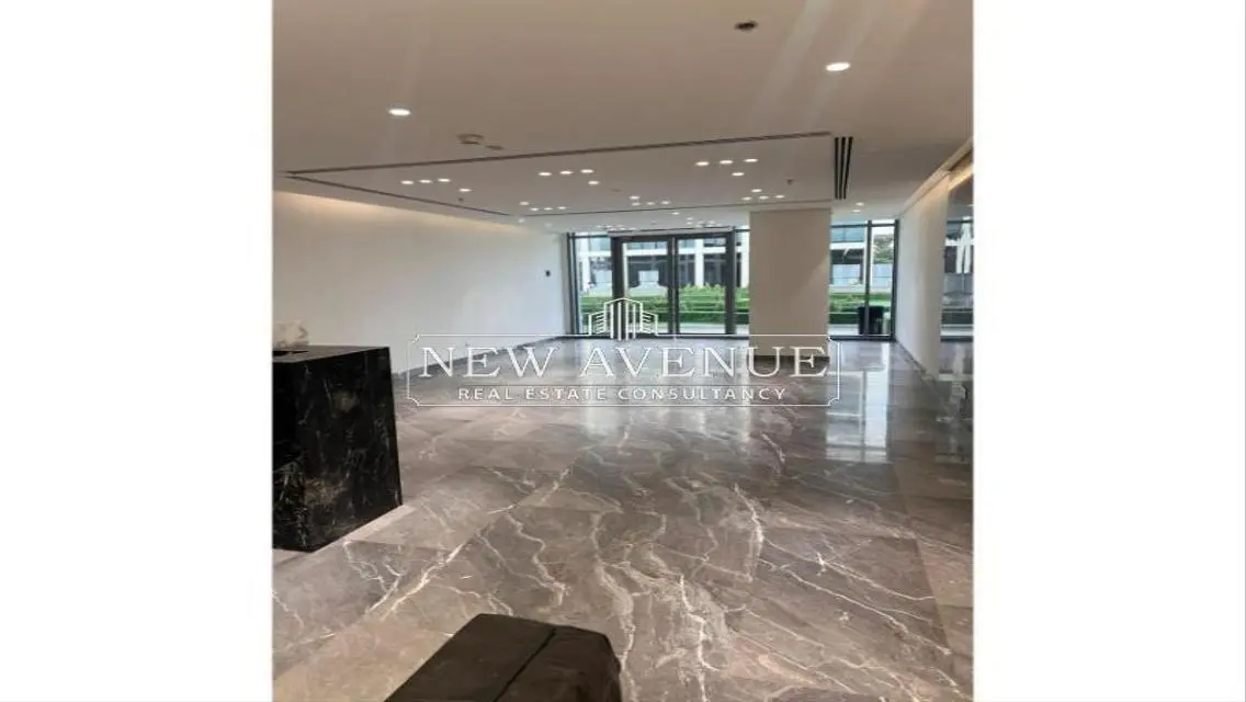 Admin Office 550 sqm for rent at Cairo festival