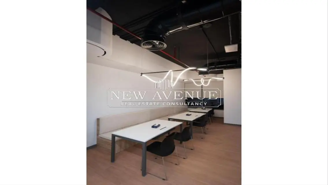 Admin Office 550 sqm for rent at Cairo festival