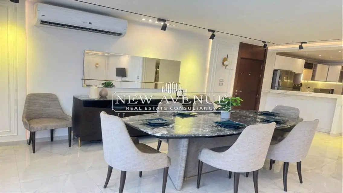 Luxurious 3-Bedroom Apartment in the Heart of the City