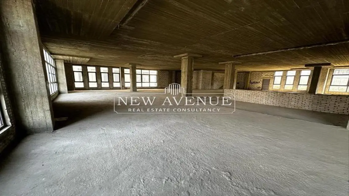 Admin Office for rent at District 5 New Cairo