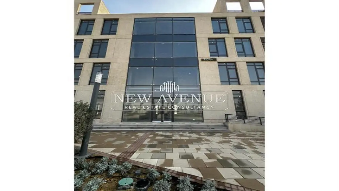 Admin Office for rent at District 5 New Cairo