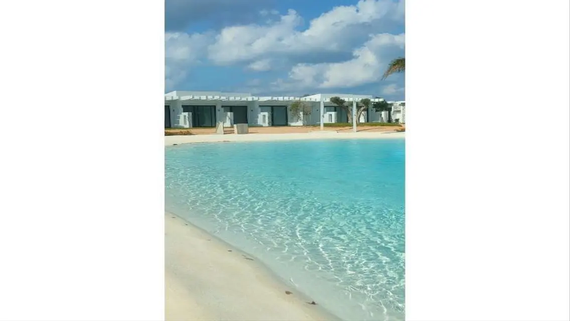 Chalet Seaview in D-bay north coast under market