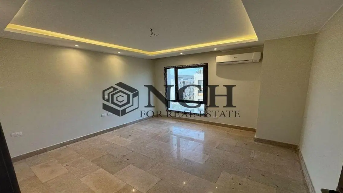 Apartment 216 SQM- Kitchen and ACs -RENT -Eastown