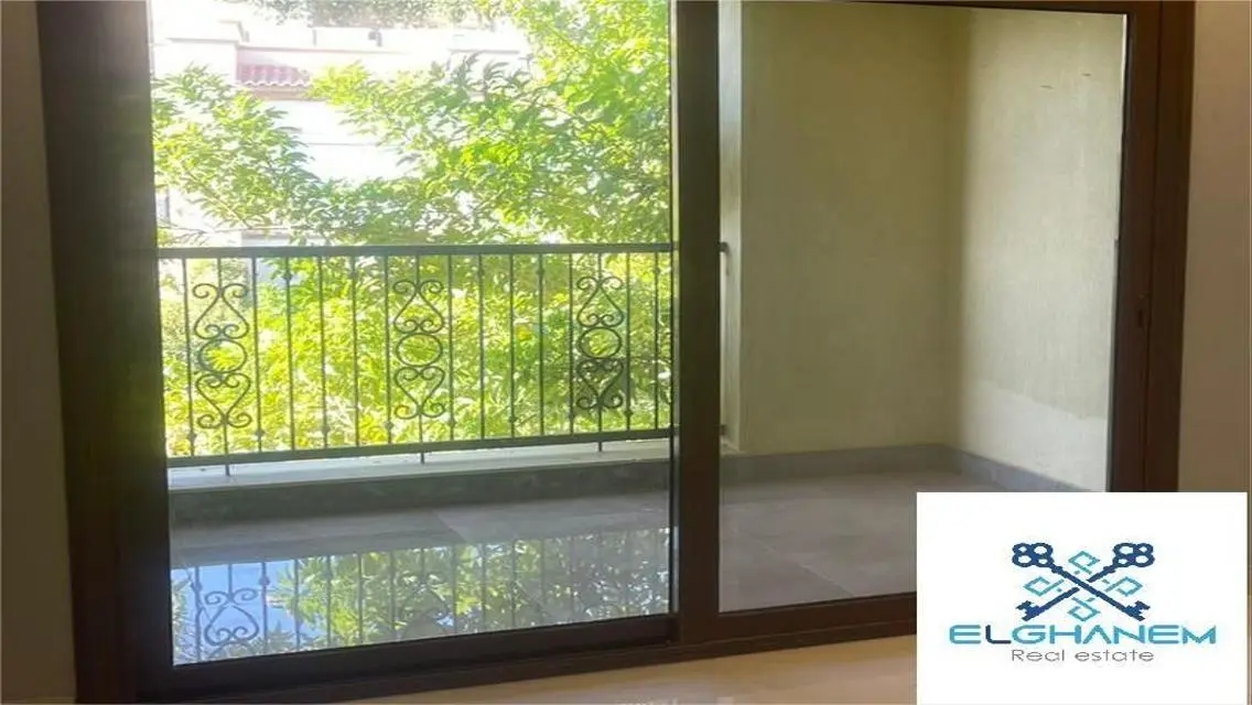 Twin House For Rent 358 m Ultra Super Lux