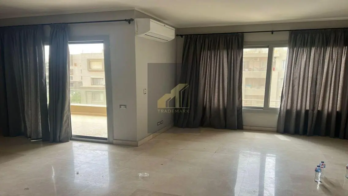 apartment with  kitchen and acs and appliances