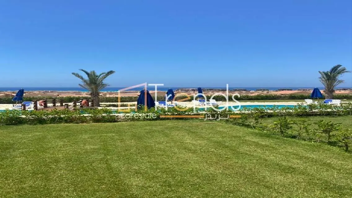 Ground Floorٍ Chalet Sea View in La Vista Bay East