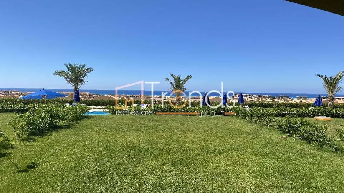 Ground Floorٍ Chalet Sea View in La Vista Bay East