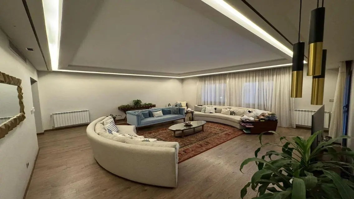 Finished penthouse 300m+Open Space 100m in Westown