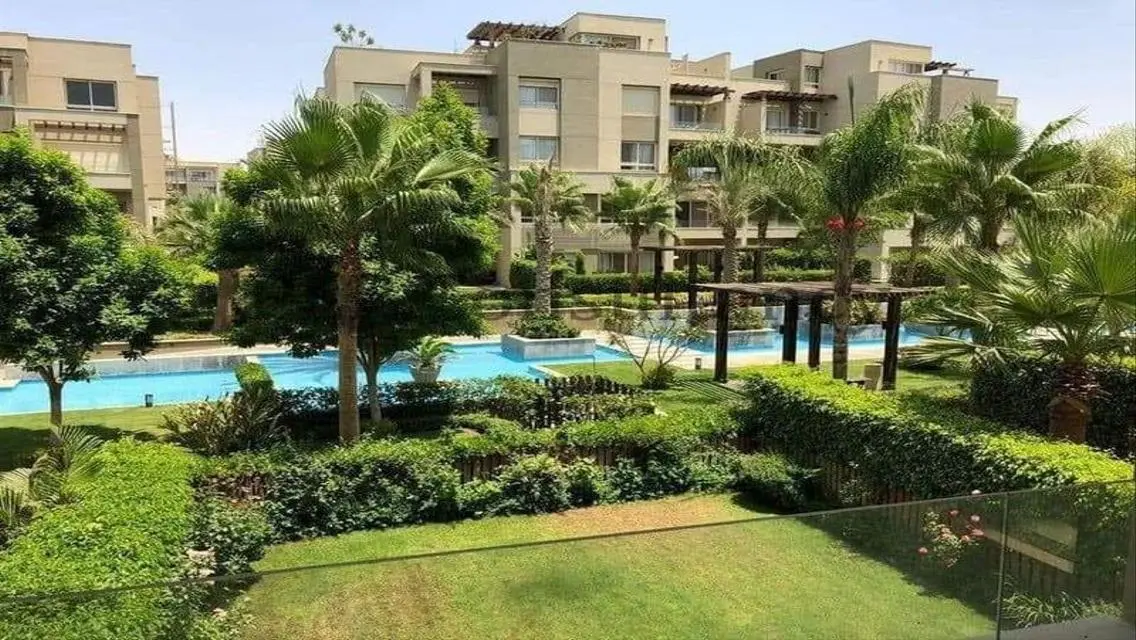 Villa 527 m  ready for viewing in Swan Lake