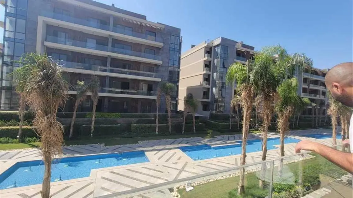 View Lake APT 220m Resale in Patio Oro La Vista