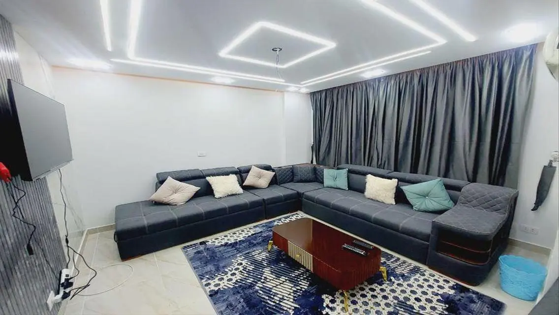 استوديو مميز للايجار المفروش بمدينتي في B12