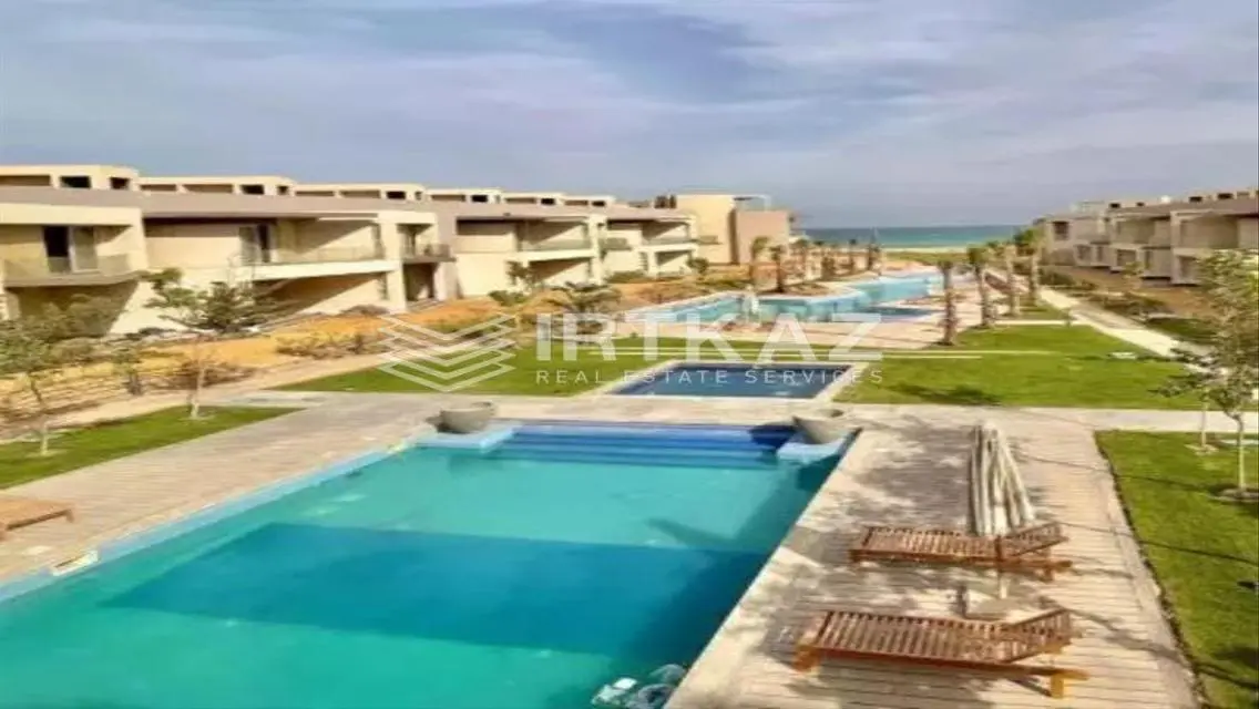 شالية متشطب بالكامل بحديقة بأقل مقدم في اميز موقع