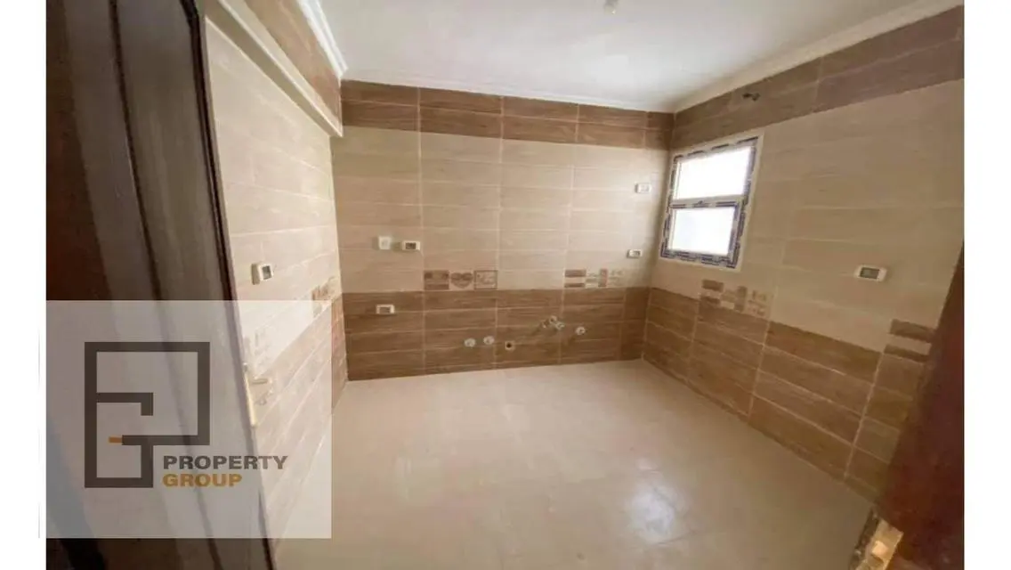 Apartment with special finishing 130m from owner
