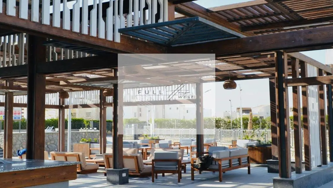 شقة فاخرة للبيع بـ 4,617,000 جنيها في Golden Beach - رأس سدر