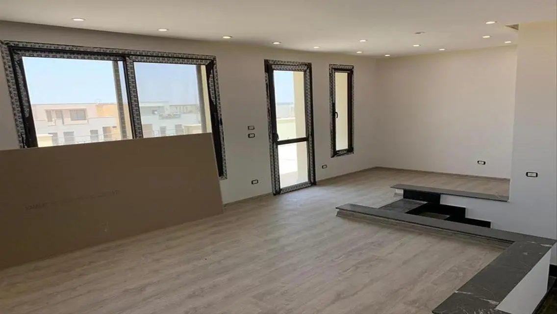 Luxury Apartment for Sale at an Attractive Price in RTM-318