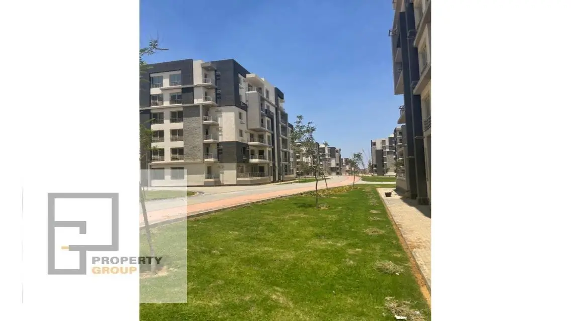 Distinctive, fully finished apartment in October