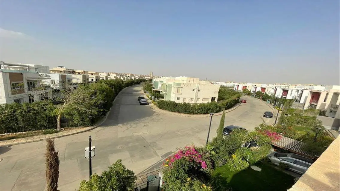 فيلا تحفه للبيع كاش بمدينتى نموذج ii تشطيب فندقى