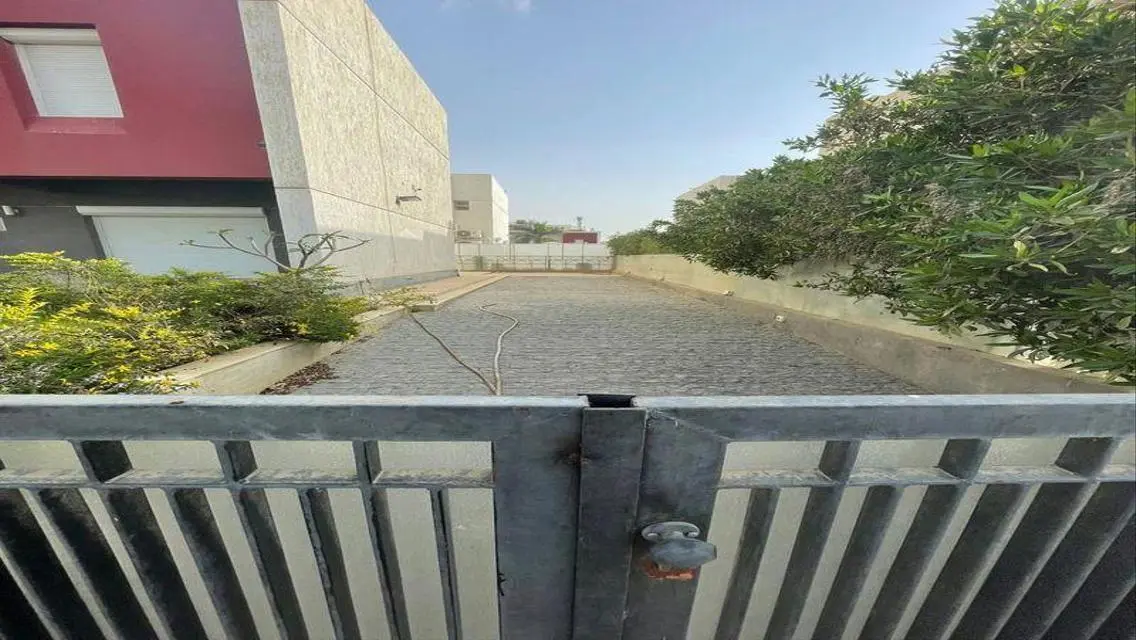 فيلا تحفه للبيع كاش بمدينتى نموذج ii تشطيب فندقى