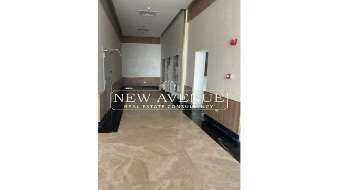 Floor 1000 sqm for rent at New Cairo