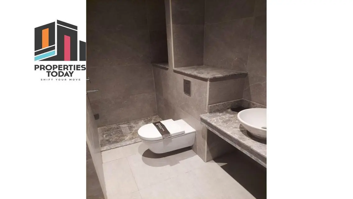 Apt 3 Beds Double View In Zed Towers